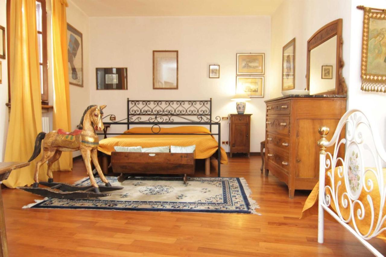 L'Arrocco Bed And Breakfast Marina Di Carrara Exterior foto