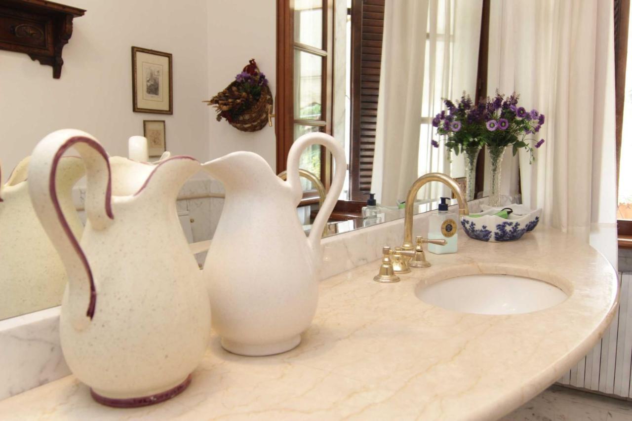 L'Arrocco Bed And Breakfast Marina Di Carrara Exterior foto