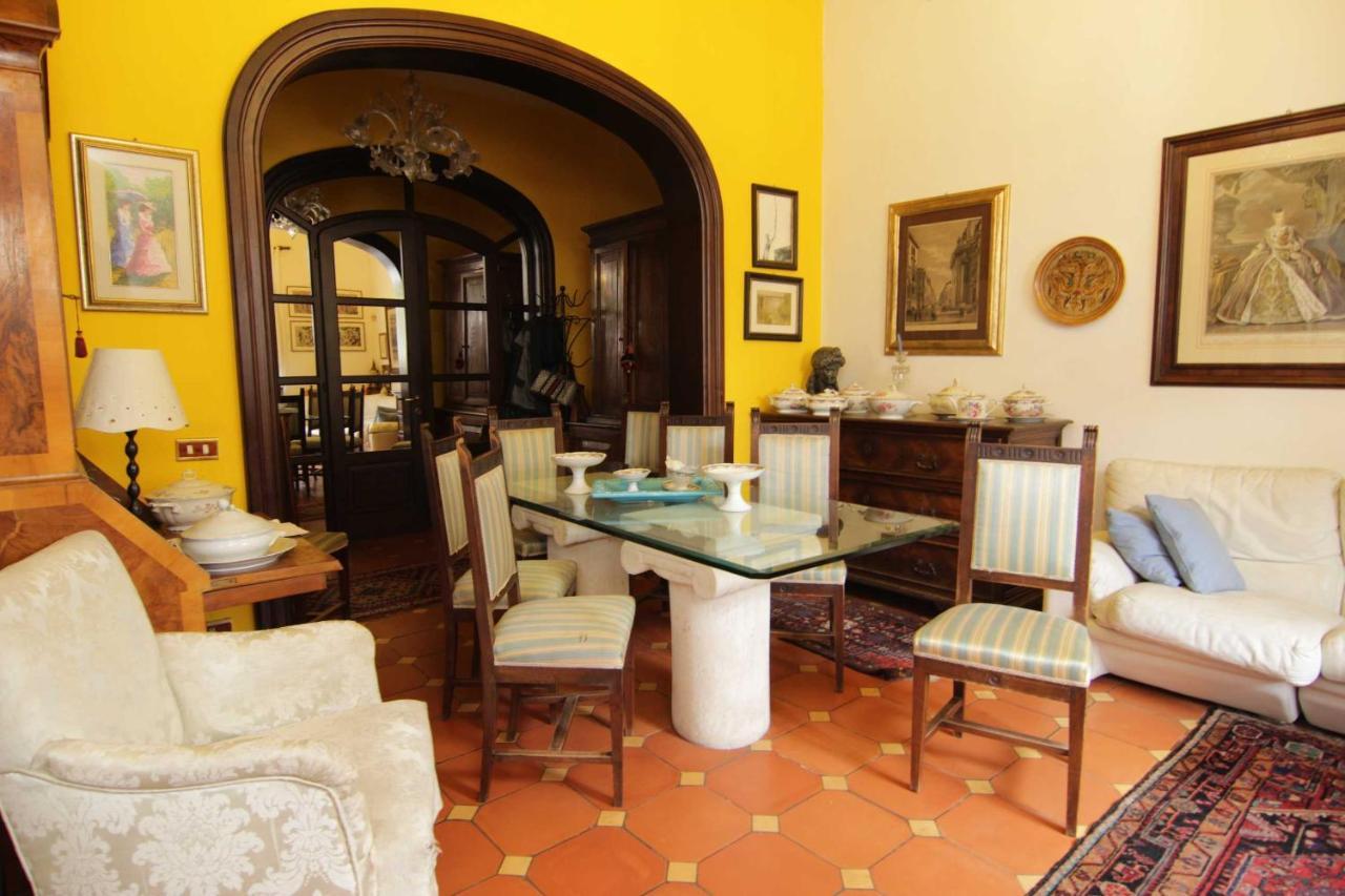 L'Arrocco Bed And Breakfast Marina Di Carrara Exterior foto