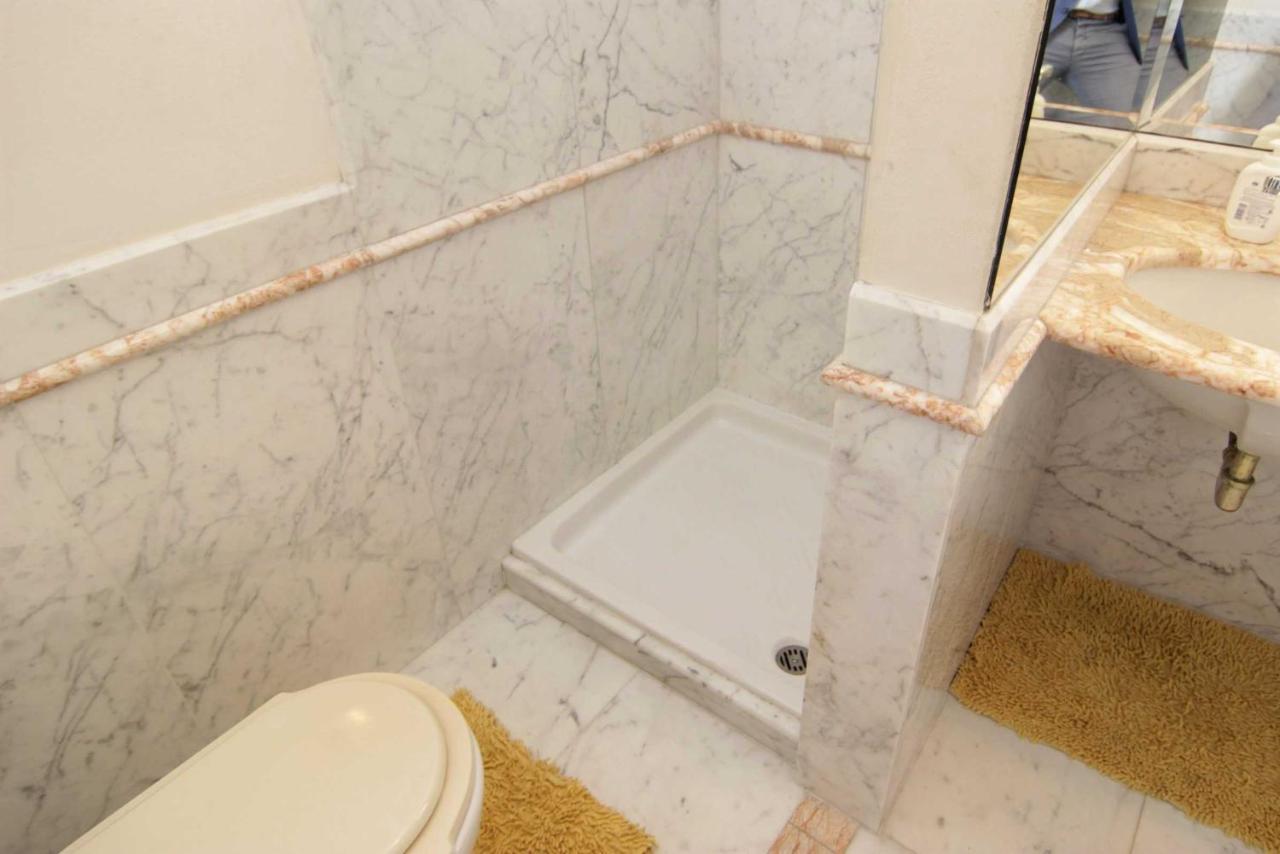 L'Arrocco Bed And Breakfast Marina Di Carrara Exterior foto