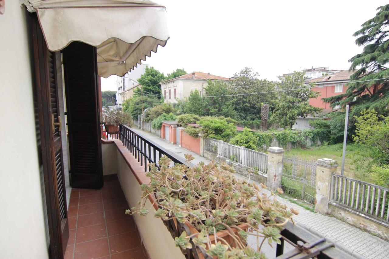 L'Arrocco Bed And Breakfast Marina Di Carrara Exterior foto